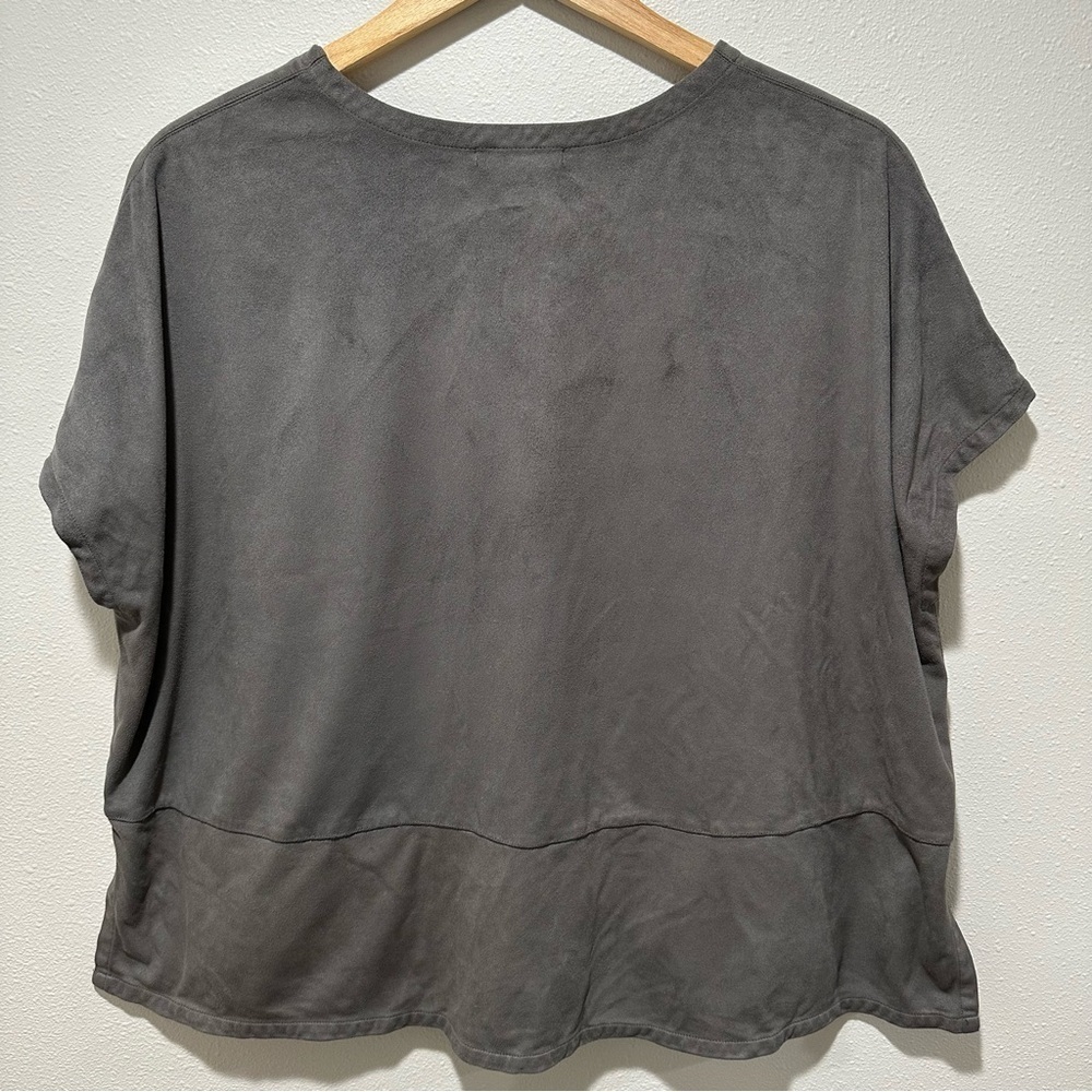 Ruti Microsuede Top - Picture 9 of 9